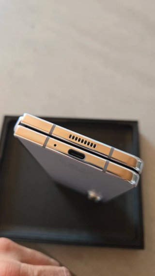 Samsung Galaxy Z Fold 5 Plata