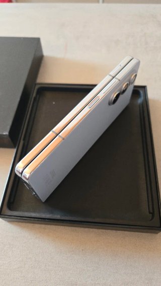 Samsung Galaxy Z Fold 5 Plata