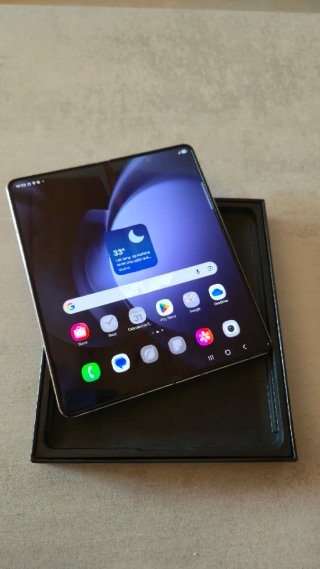 Samsung Galaxy Z Fold 5 Plata