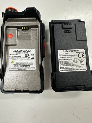 Walkie Talkie Baofeng con Accesorios