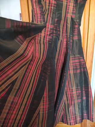 Vestido Zara vintage xadrez preto e vermelho
