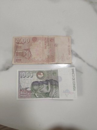 Billetes Españoles 1000 y 2000 Pesetas