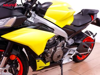 APRILIA TUONO 660