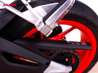 APRILIA TUONO 660