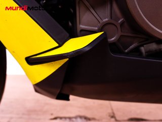 APRILIA TUONO 660