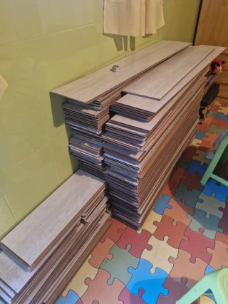 Tarima de madera clara