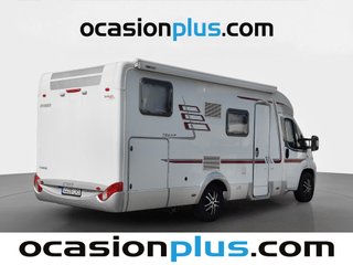 Hymer T 674 CL 96 kW (131 CV) 4 Plazas