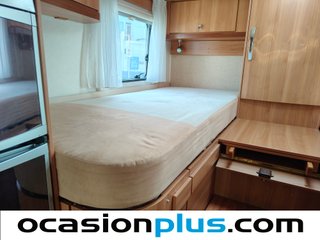 Hymer T 674 CL 96 kW (131 CV) 4 Plazas
