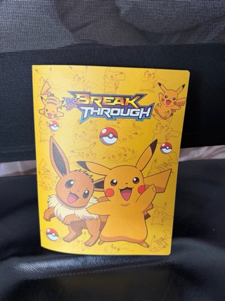 2 Álbumes Cartas Pokémon