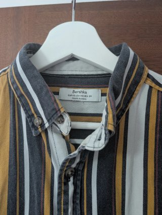 Camisa Bershka Rayas Gris Blanco Amarillo Talla XS
