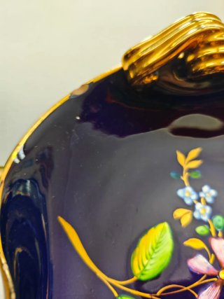 Coppia ceramica blu cobalto decorata oro