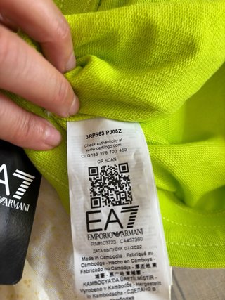 Emporio Armani Pantalón Corto Verde Neón