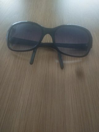 Gafas de sol 212 negrasCarolina Herrera