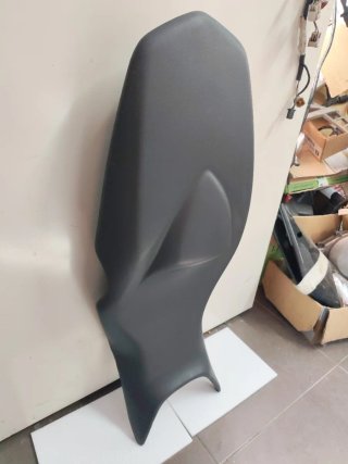 (000550)Asiento BMW F800ST 2007 Negro
