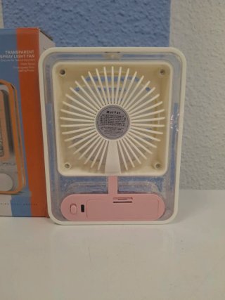 Ventilatore Trasparente con Spray e Luce Ricaricabile