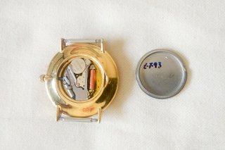 reloj Justina dorado