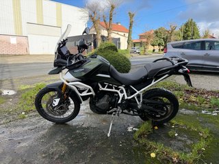 Triumph Tiger 900 Rally Verde/Blanco