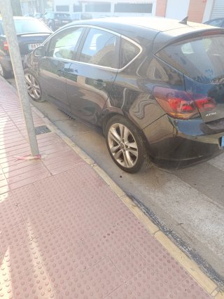 Opel Astra 2010