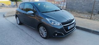 Peugeot 208 Style Diesel 2018