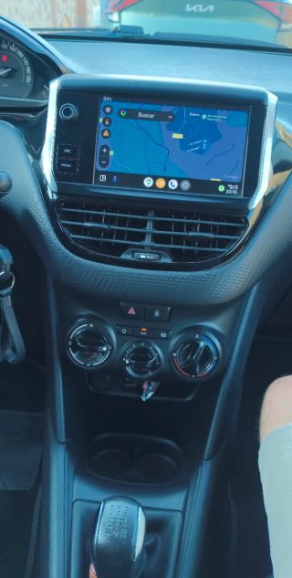 Peugeot 208 Style Diesel 2018