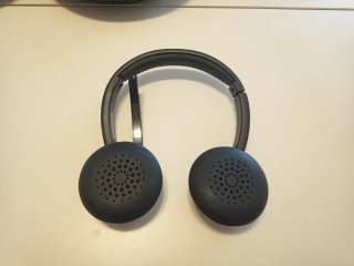 Cascos inalámbricos Asus en color negro