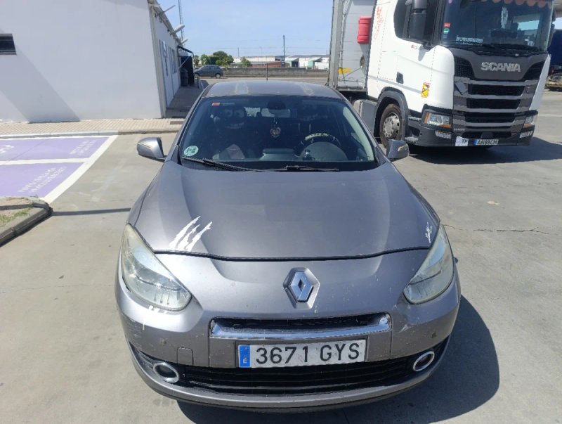 Renault Fluence 2010 - foto 1