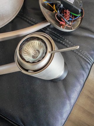 Lámparas de mesa tela y metal