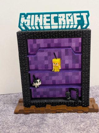 Portale Minecraft Neder per Kinder Joy