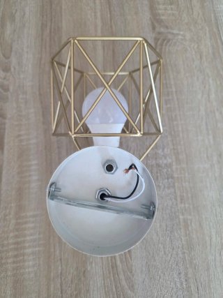 Aplique de pared moderno metal y madera