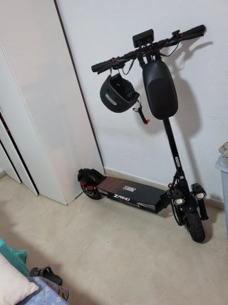 Patinete eléctrico ZRRINO