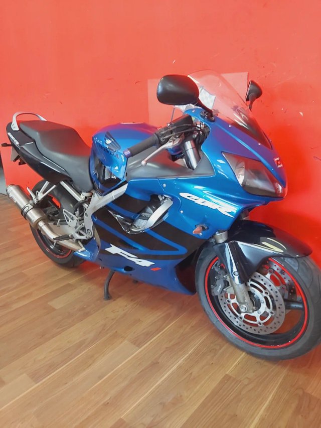 Honda CBR 600 Sportbike