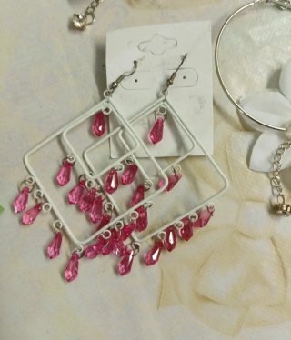 Set orecchini donna vari modelli €10