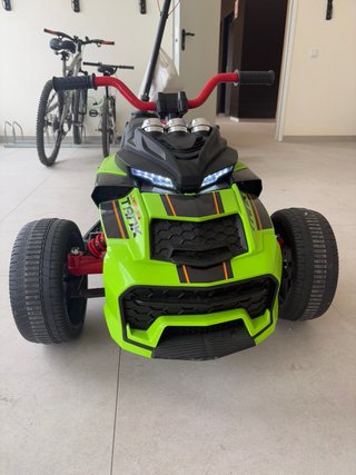 Cuatrimoto Eléctrica Tank Verde