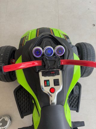 Cuatrimoto Eléctrica Tank Verde