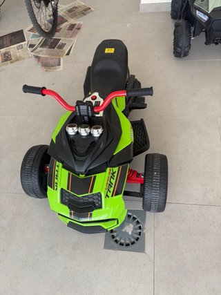 Cuatrimoto Eléctrica Tank Verde
