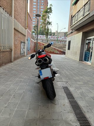 Ducati Hypermotard 796 (A2 Limitada)