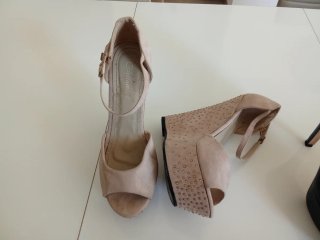 Scarpe donna beige e nere