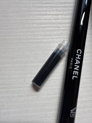 Chanel Stylo Yeux Waterproof 10 Noir eyeliner pen
