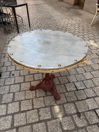 Mesa redonda vintage industrial hierro fundido