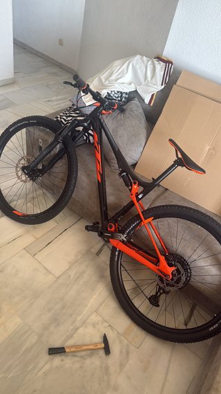 Bicicleta KTM Scarp 249