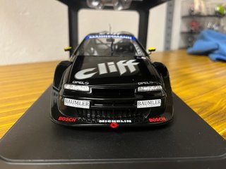 Escala 1/18 opel calibra v6 manuel reuter