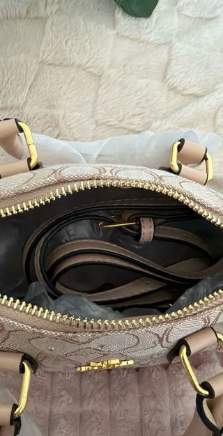 Bolso Coach brillante con pedrería