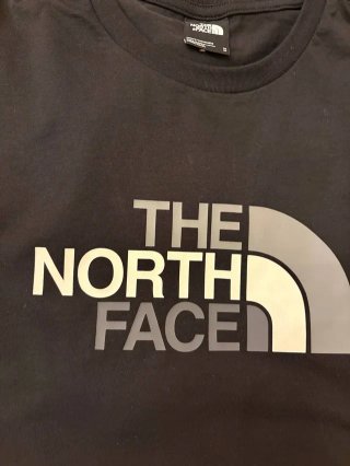 Maglietta The North Face Nera