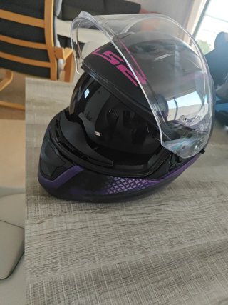 Casco Integral LS2 Morado/Negro Talla XS con funda