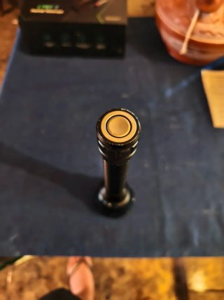 Olight Javelot Pro Linterna Táctica