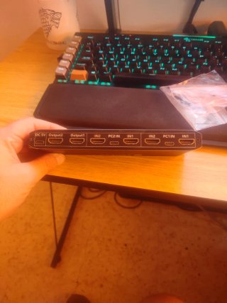 KVM USB 3.0 2x2 Switch 4K 60Hz