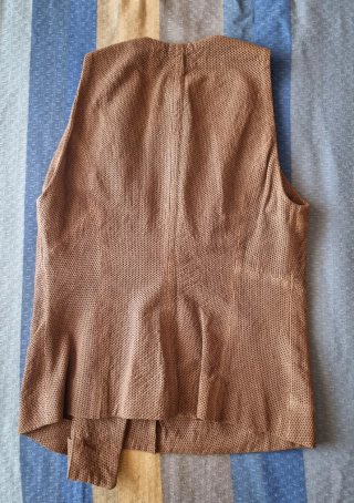 Gilet IXOS in pelle traforata