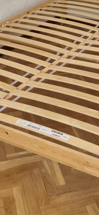 Cama Ikea 140x200 con Colchón