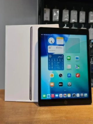 IPAD 9 GEN 64GB WIFI + CEL 86% BATERÍA