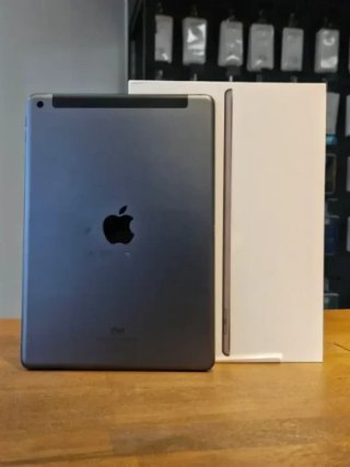 IPAD 9 GEN 64GB WIFI + CEL 86% BATERÍA
